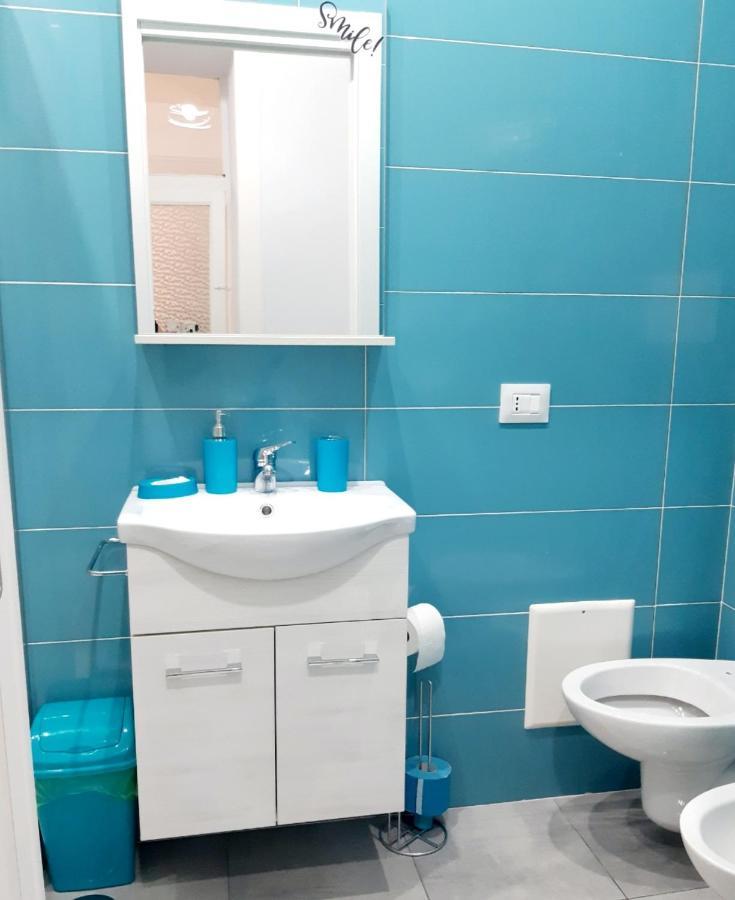 Dory'S Room Camera Nel Cuore Di Napoli Экстерьер фото